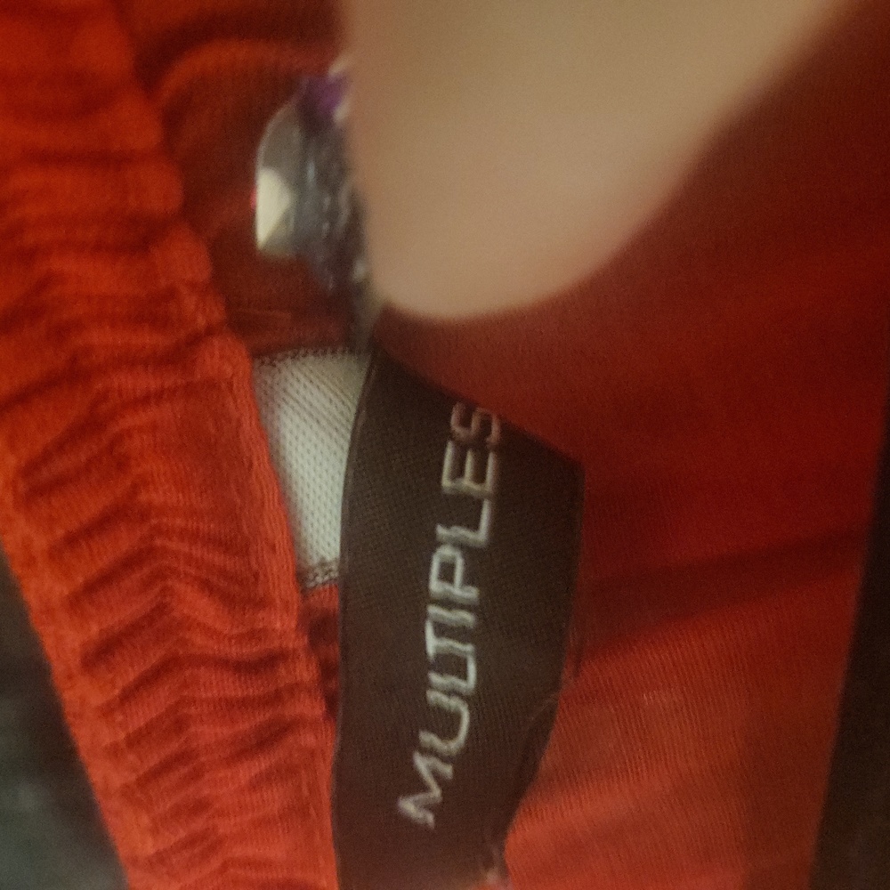 TOP - Picture 2 of 2